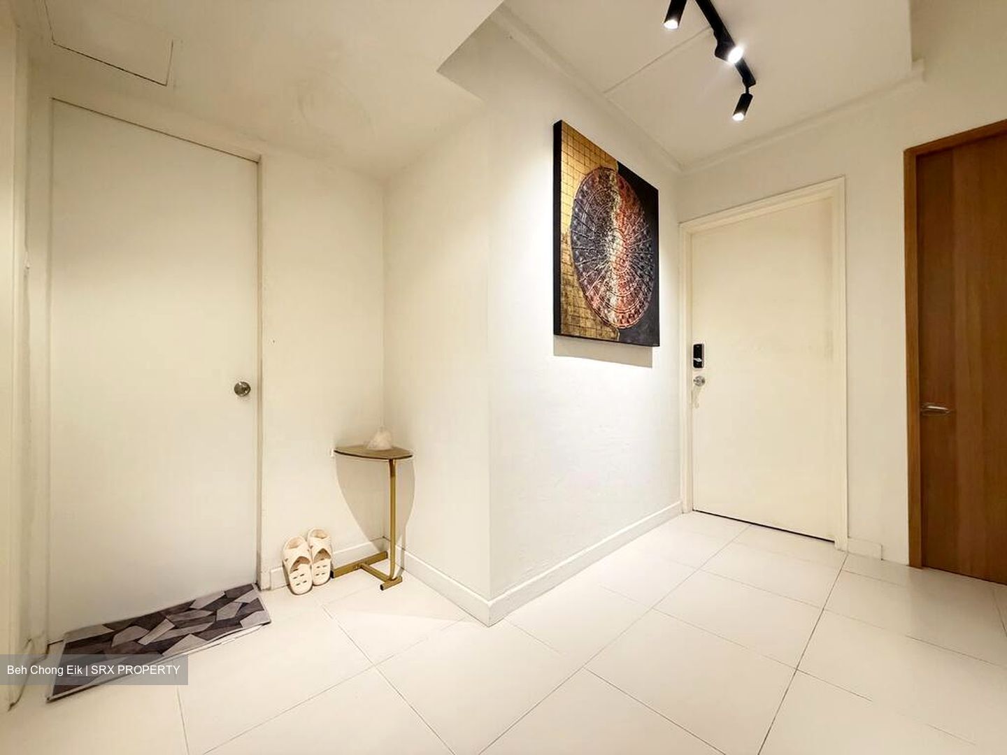 International Plaza (D2), Apartment #511023051